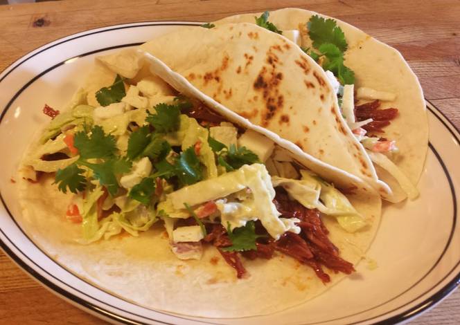 Resep Spicy Corned Beef Tacos with an Avocado Dressing Coleslaw Resep Spicy Corned Beef Tacos with an Avocado Dressing Coleslaw