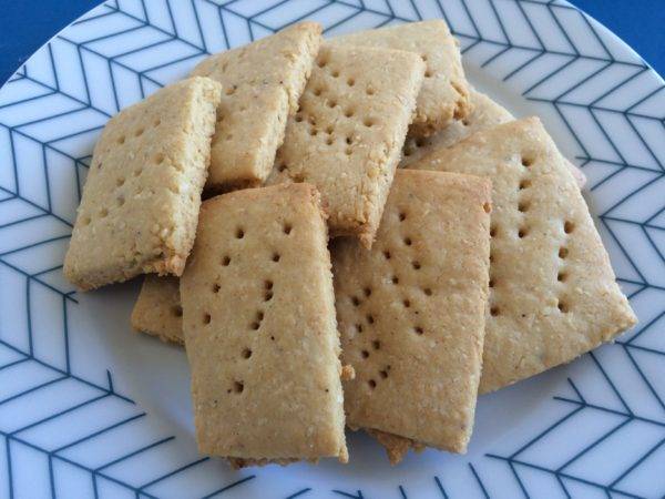 Crunchy Coconut Biscuits