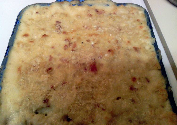 Fontina, Gruyere, White Cheddar and Bacon Macaroni and Cheese Recipe by