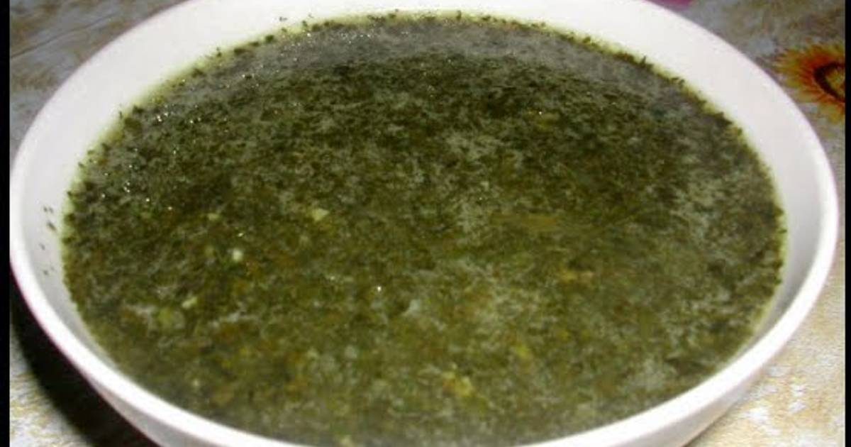 Egyption Molokheya (jute leaves) Recipe by sallyelnaggar ...