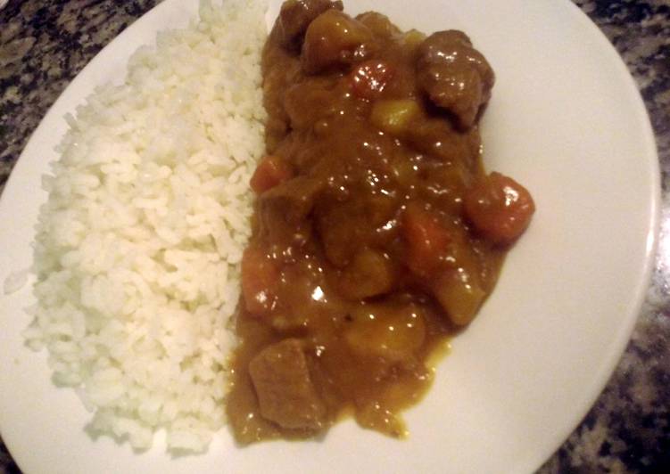 Kare Rice (Japanese Curry Rice) Recipe by iris.bt - Cookpad