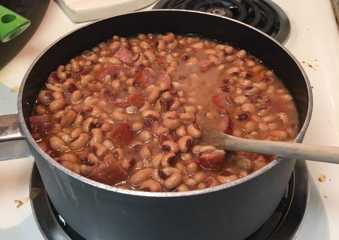 Resep Black eyed peas and sausage