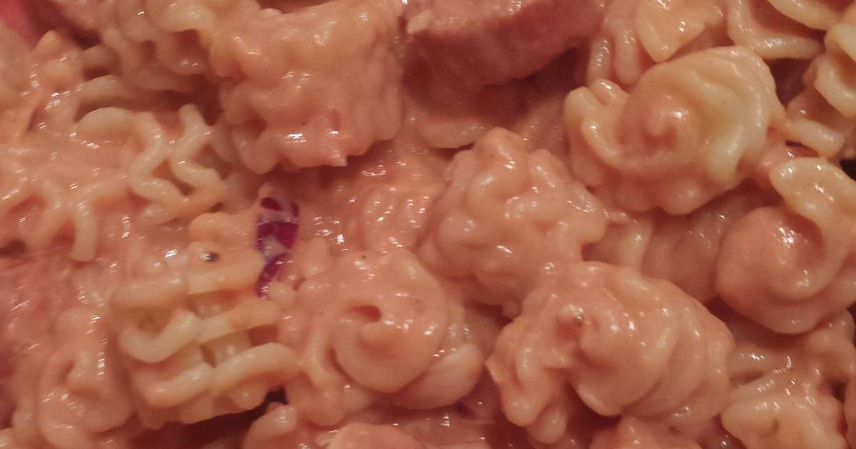 Cheesy Tomato Pasta Sauce Recipe By Vlutaski Cookpad