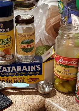 crab boil peanuts