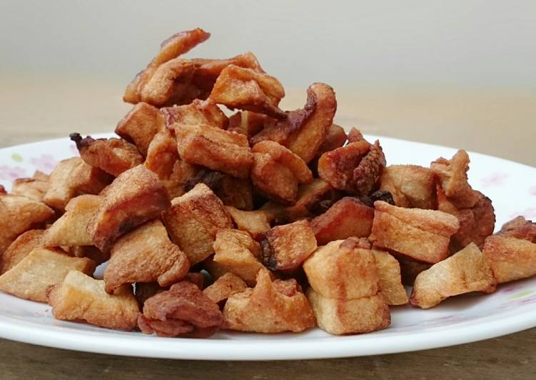 Deep Fried Pork Lard Recipe By Lee Goh Cookpad