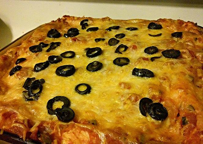 Resep Easy Peasy Beany Cheesy Enchiladas