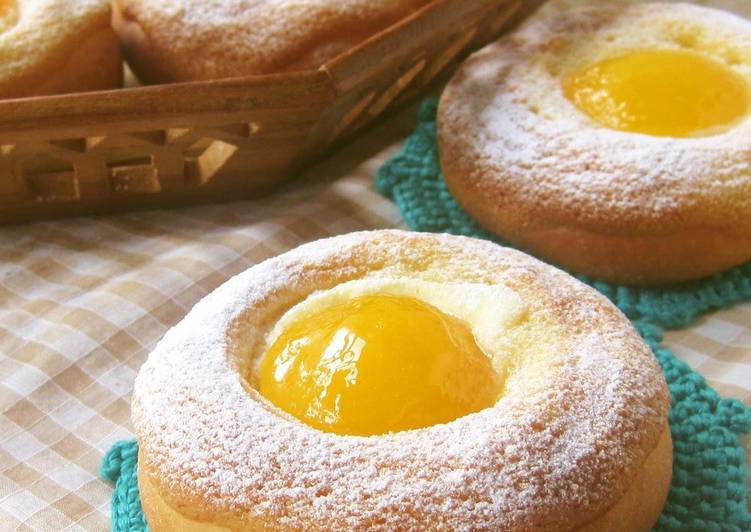 Apricot Cream Cheese Buns Recipe by cookpad.japan Cookpad