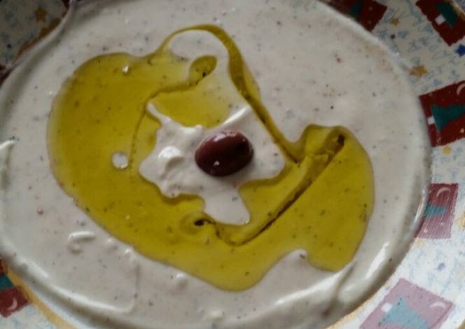 Resep Yogurt and Tahini dip for pita bread and veggies Resep Yogurt and Tahini dip for pita bread and veggies