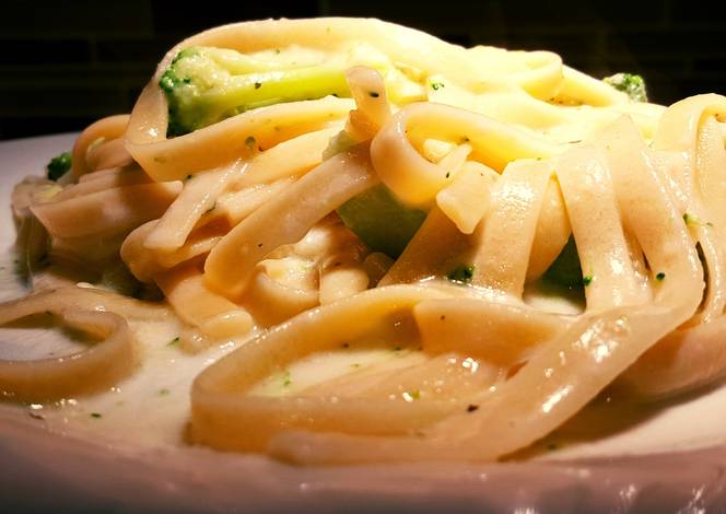 Resep Skinny'ish Alfredo sauce