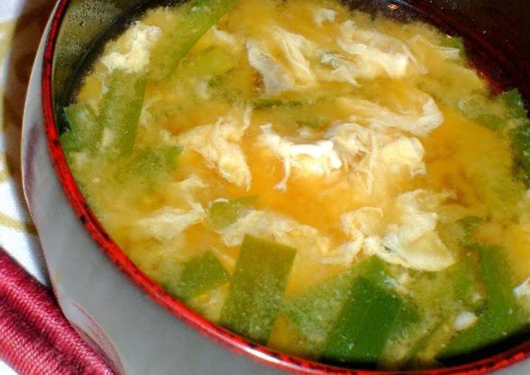 Chinese Chive Egg Drop Miso Soup Recipe by cookpad.japan Cookpad