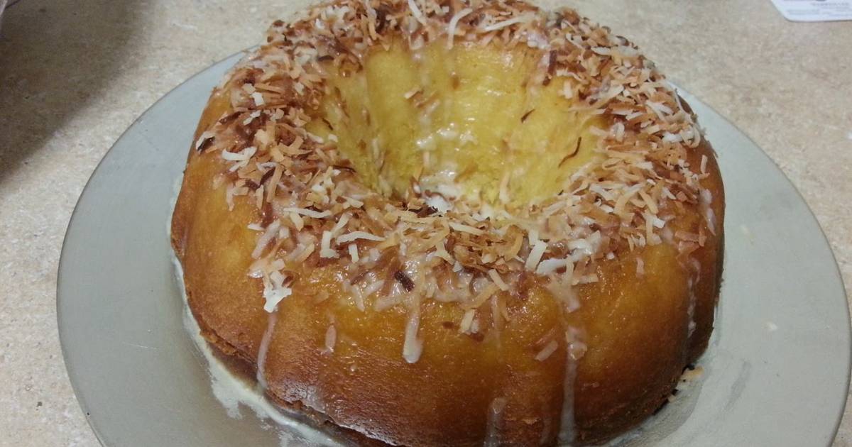 Island pineapple coconut rum cake Recipe by kathy.kreon Cookpad