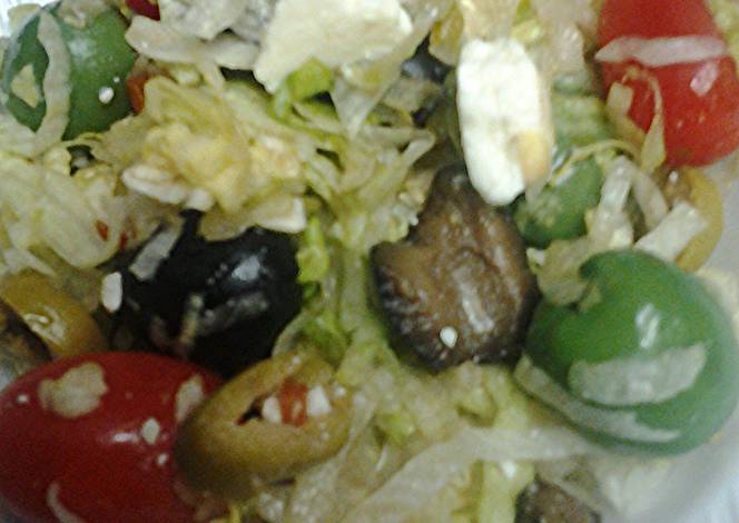 Resep Lettuce olive and tomato salad