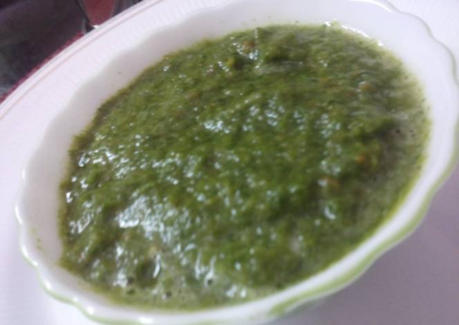 Resep Hari Chutney (green dip) Resep Hari Chutney (green dip)