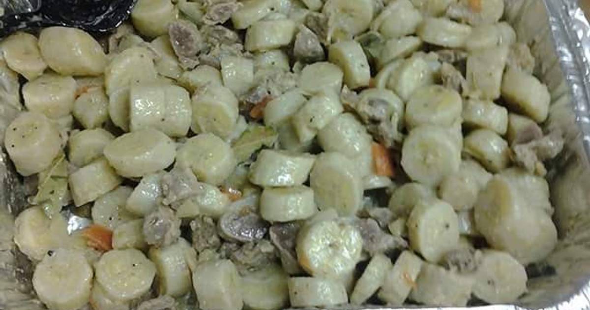 Green bananas and chicken gizzards Recipe by ROSE TORRES 