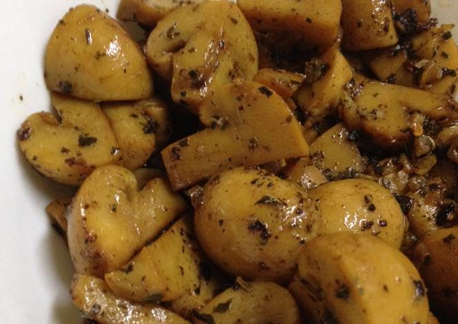 Resep Basil Mushroom Stirfry - quick & easy side dish Resep Basil Mushroom Stirfry - quick & easy side dish