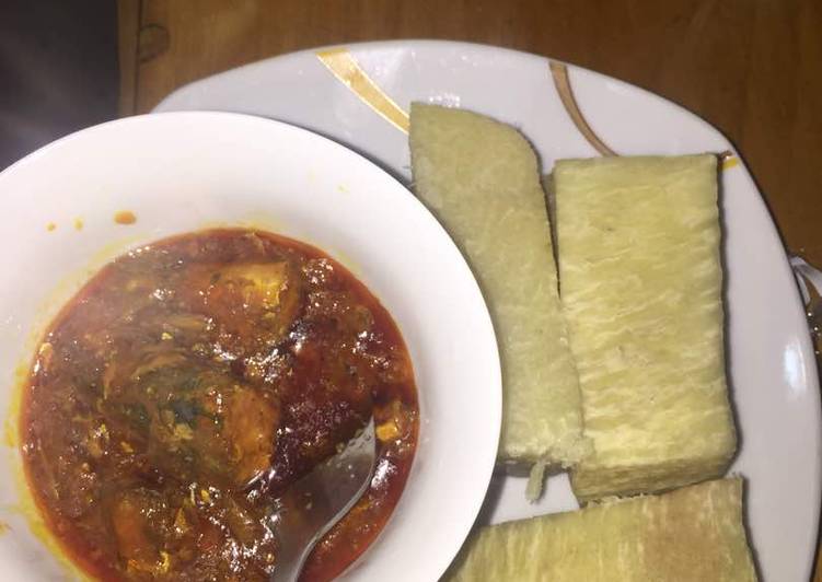 Red Oil Sauce & Boiled Yam Recipe by Amaka Udekwe Cookpad