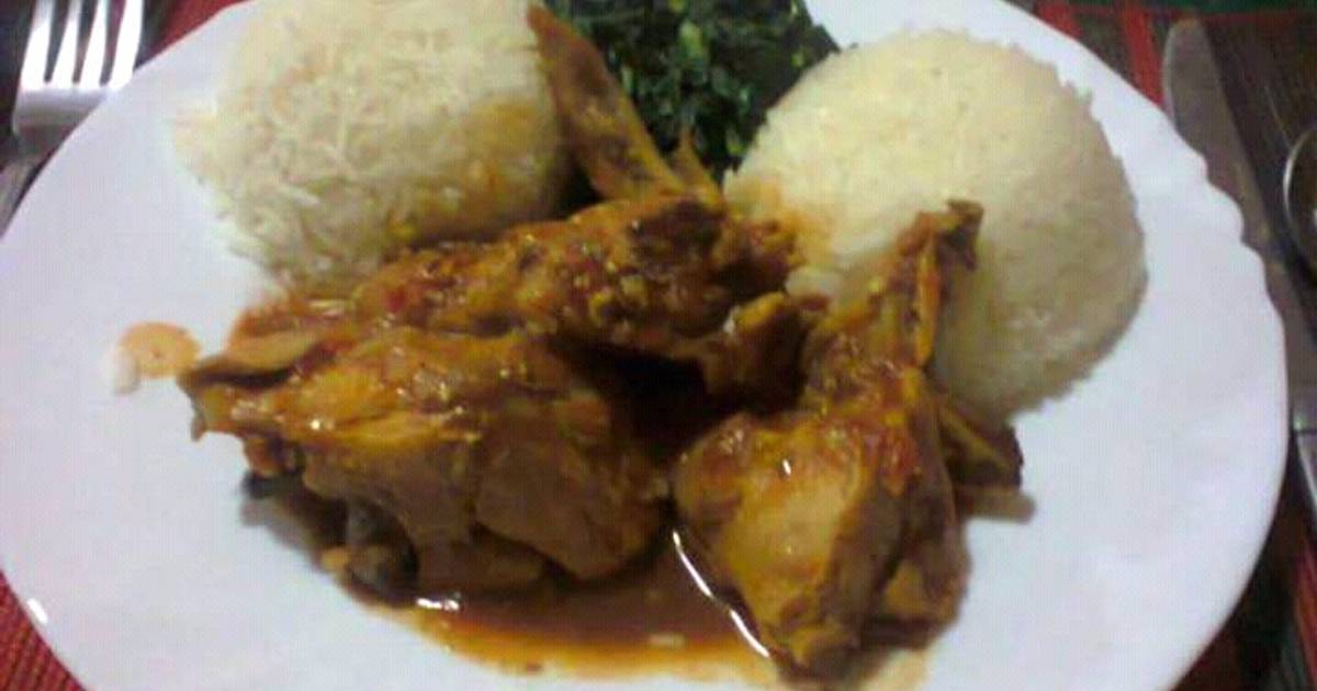 White Rice served with Curry chicken and vegetables Recipe ...