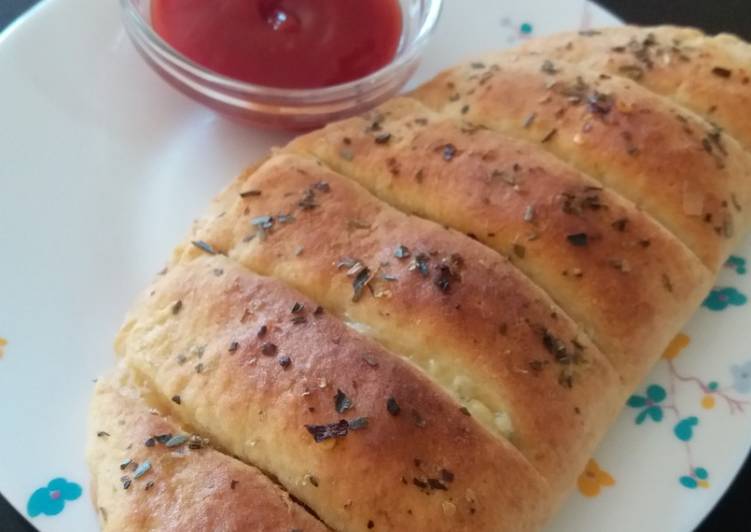 Dominos Style Stuffed Cheese Garlic Bread Recipe By Bhumika Gandhi