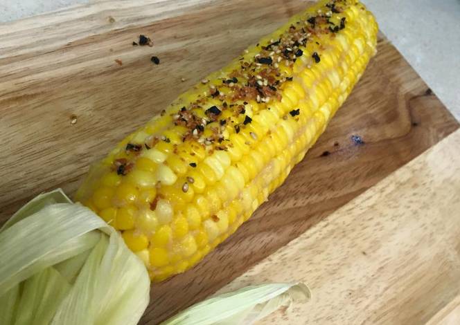 Resep Miso Butter Corn with Togarashi and Furikake Resep Miso Butter Corn with Togarashi and Furikake