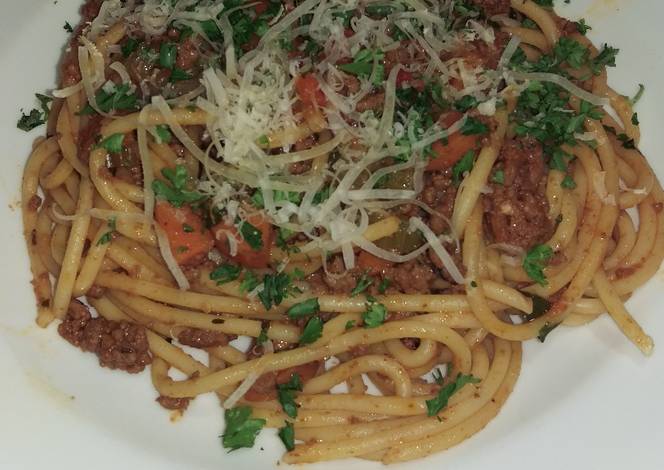 Resep Classic Ragù with Pasta Resep Classic Ragù with Pasta