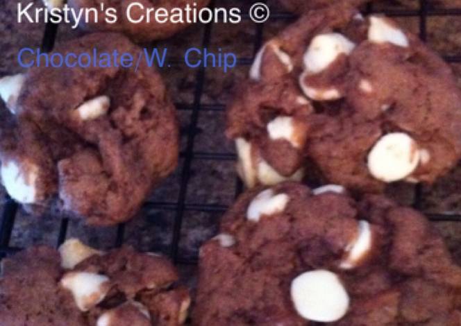 Resep Chocolate Cookies with White chips Resep Chocolate Cookies with White chips