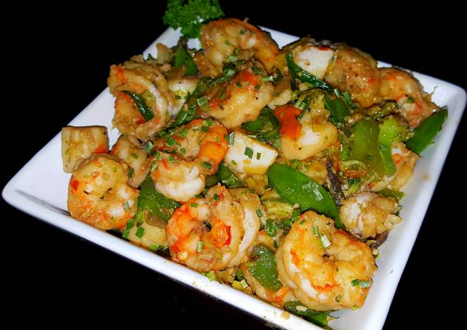 Resep Mike's Spicy Garlic Shrimp & Scallop Asian Stir Fry Over White Rice Resep Mike's Spicy Garlic Shrimp & Scallop Asian Stir Fry Over White Rice