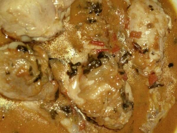 Dahi Chicken Curry