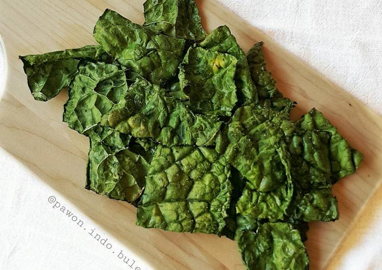Kale Chips In The Microwave Recipe By Pawon Indo Bule Cookpad Kale Chips In The Microwave Recipe Main Photo