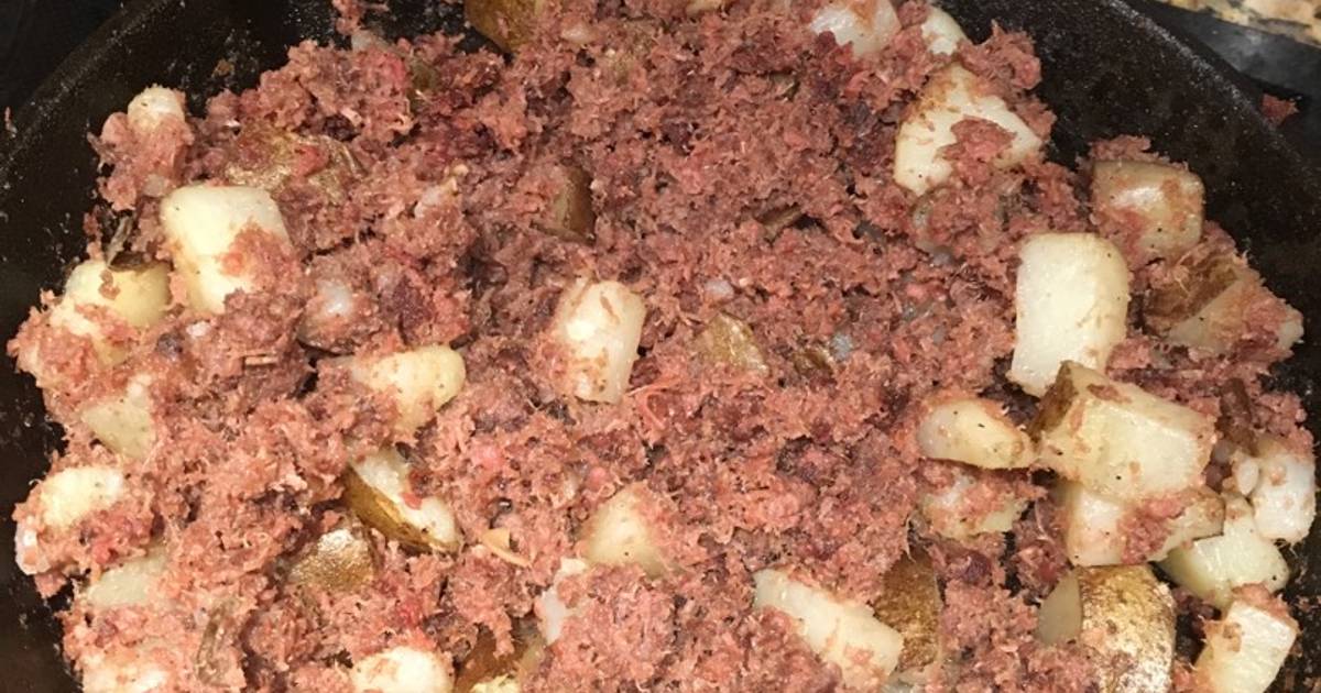 Fried Corn Beef and Potatoes Recipe by heather_p_lo Cookpad
