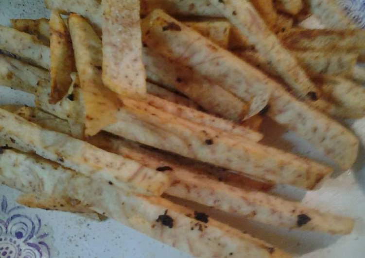 Taro fries Recipe by skunkmonkey101 Cookpad