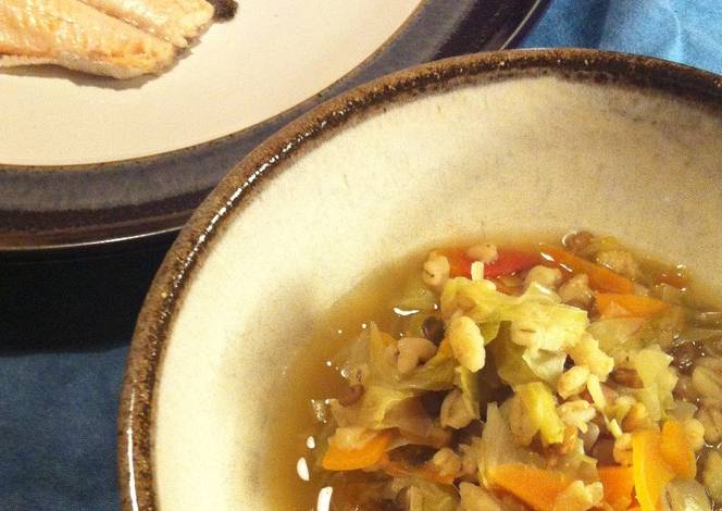 Resep Pearl Barley Veggie Soup (antioxidant boosting and no oil)