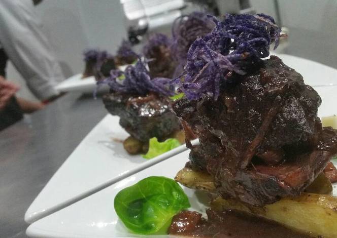 Resep Port-Braised Short Ribs