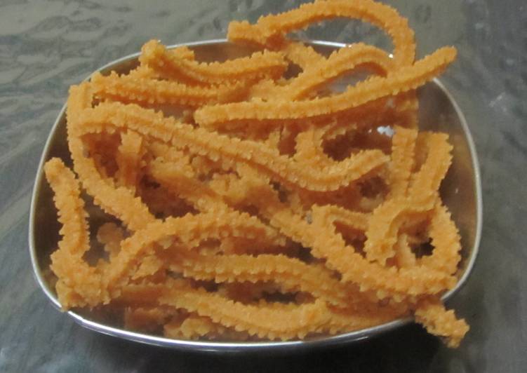 Muthusaram (Mullu Murukku) Recipe by Meenakshy Ramachandran Cookpad India