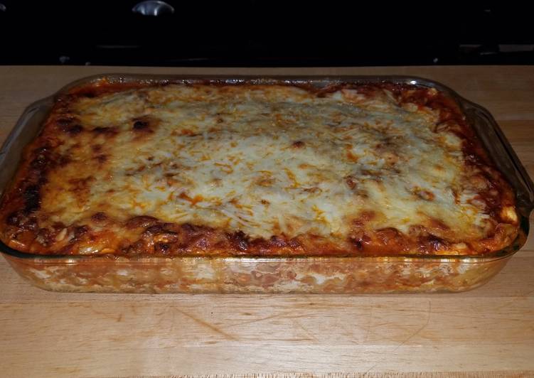 Family Lasagna Recipe By Cleo54 Cookpad Family Lasagna