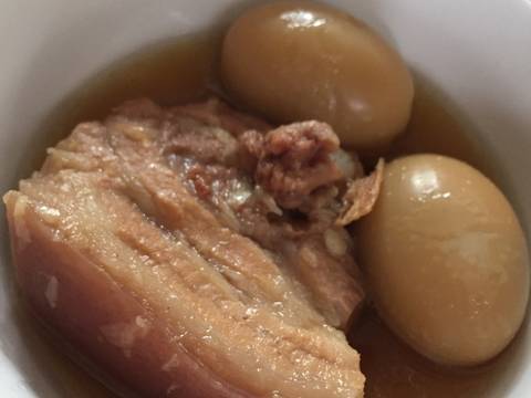Vietnamese Braised Caramelized Pork with Duck Eggs