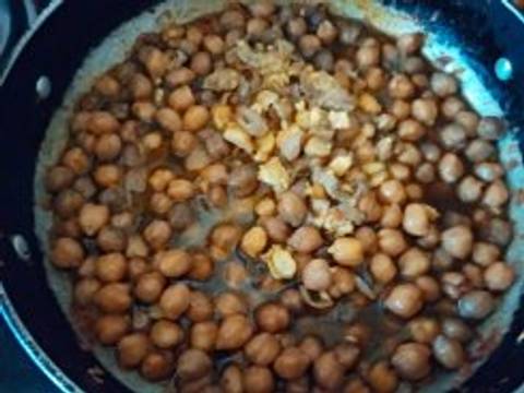 Pindi Chole/Pindi Chana Masala recipe step 13 photo