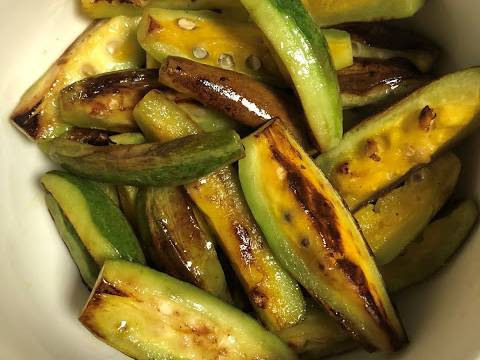 Potoler Korma (Parwal / Pointed Gourd Curry) recipe step 2 photo