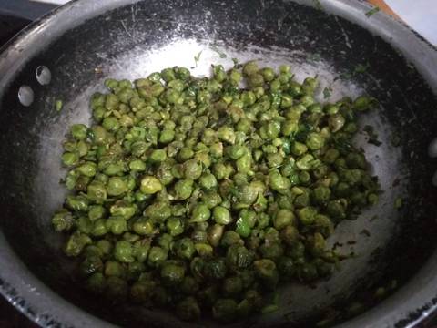 Green Chana Chaat recipe step 2 photo