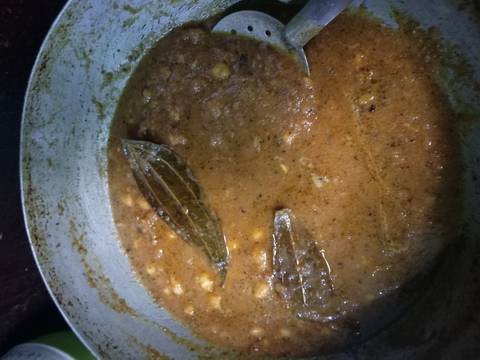 Special Dahi Chana with Khasta Peethi Pooris recipe step 3 photo