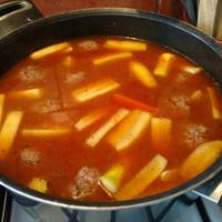 Albóndigas de res en caldo con verduras Receta de NORA - Cookpad