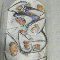 Mejillones picantes en salsa de mayonesa