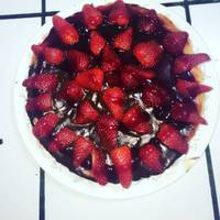 Tarta de fresas con galletas María