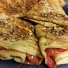 Recién se mudó una pareja, familia de mi esposo... y él los invito a desayunar (Porque sabemos que las Mudanzas son agotadoras) y como a mi hijo le encantan los hotcakes opte por usar tu receta y aprovechar las fresas que tenía, y en lugar de crema las hice de cajeta 😉 gracias por compartir #PostreCookpad