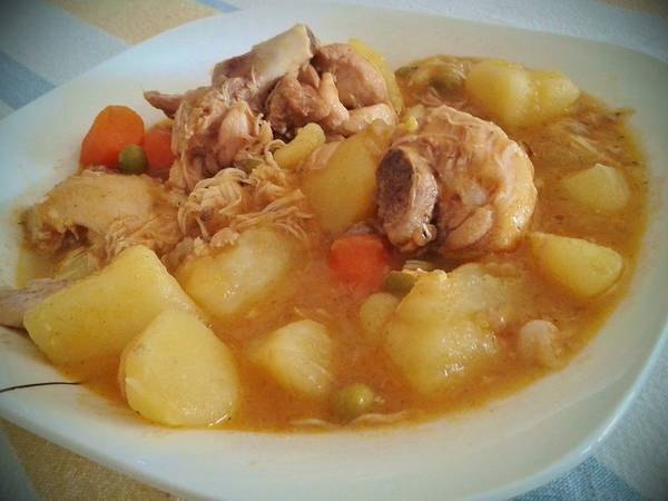 Estofado de pollo