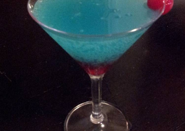 Resultado de imagen de coctel diablo azul