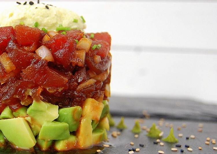 Tartar de atún y aguacate con helado de wasabi Receta de COMOAGUAPARACHOCOLATEMYRIAM Cookpad
