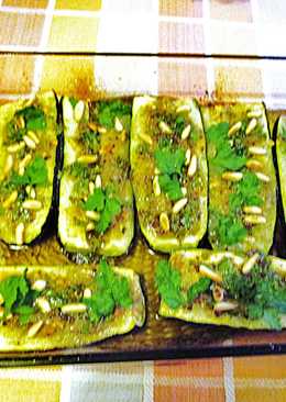 Calabacines con vinagreta al miel de diente de león-mostaza al horno
- vegano