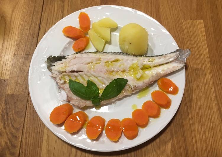 Lubina a la sal - receta de pescado al horno Receta de Nuyavia - Cookpad