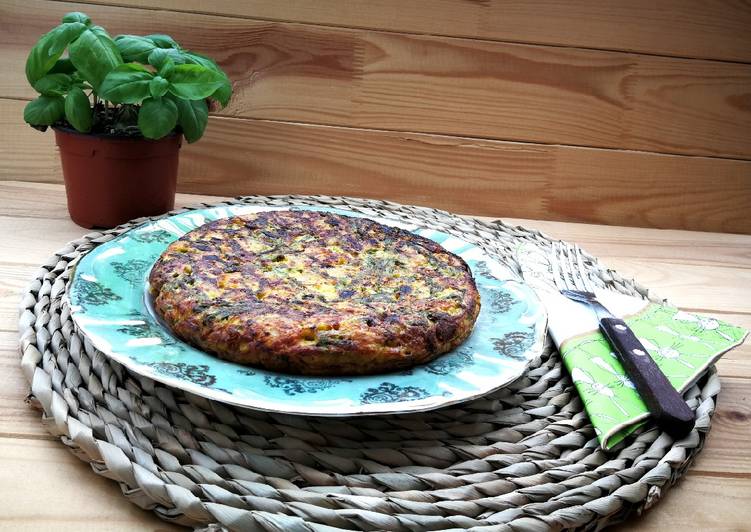 Foto principal de Tortilla de espárragos silvestre y patata