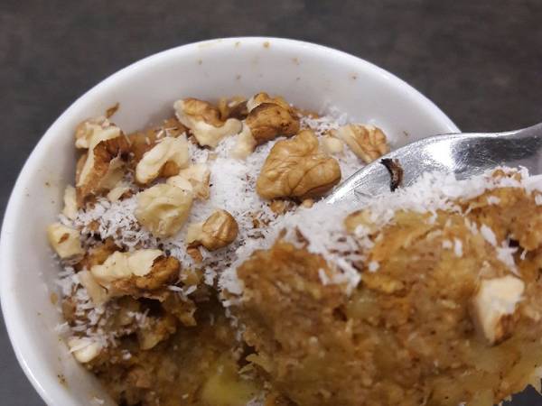Mug cake de zanahoria y fruta